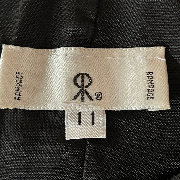 Rampage Classic Little Black Dress - size 10/11 - Picture 3 of 4